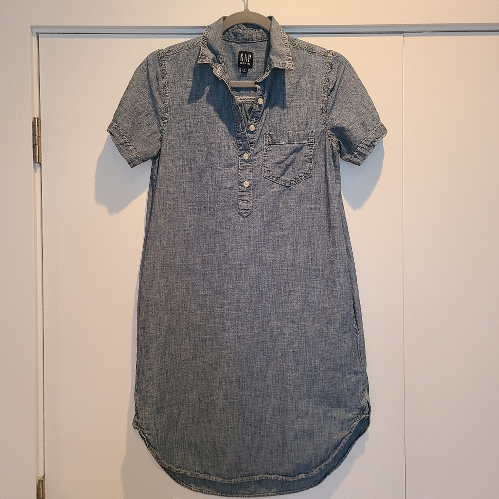 Gap Chambrey Dress